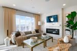 Livingston Excel_Glenwood_Livingston_GreatRoom